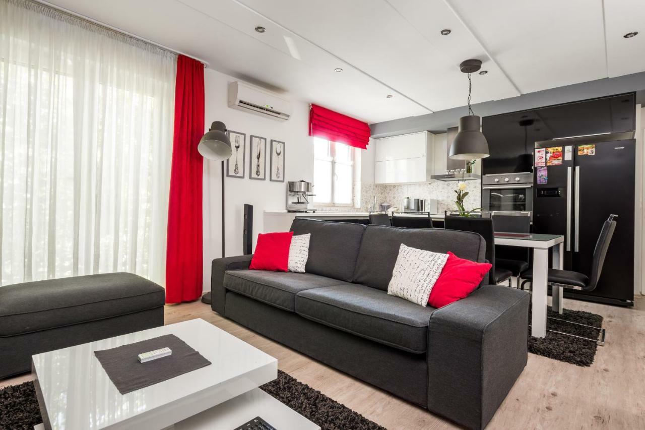 Kaštela Apartments Ivan מראה חיצוני תמונה