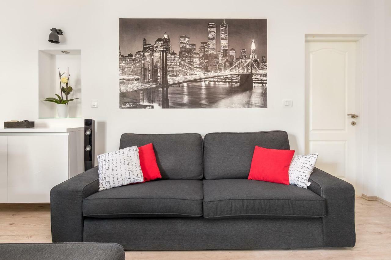 Kaštela Apartments Ivan מראה חיצוני תמונה