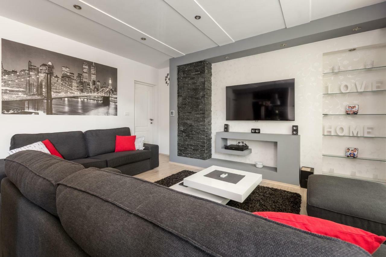 Kaštela Apartments Ivan מראה חיצוני תמונה