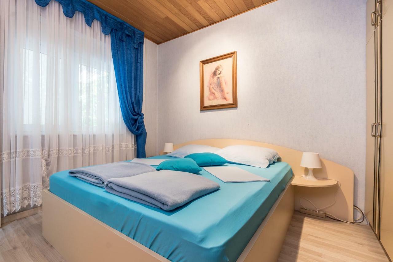 Kaštela Apartments Ivan מראה חיצוני תמונה