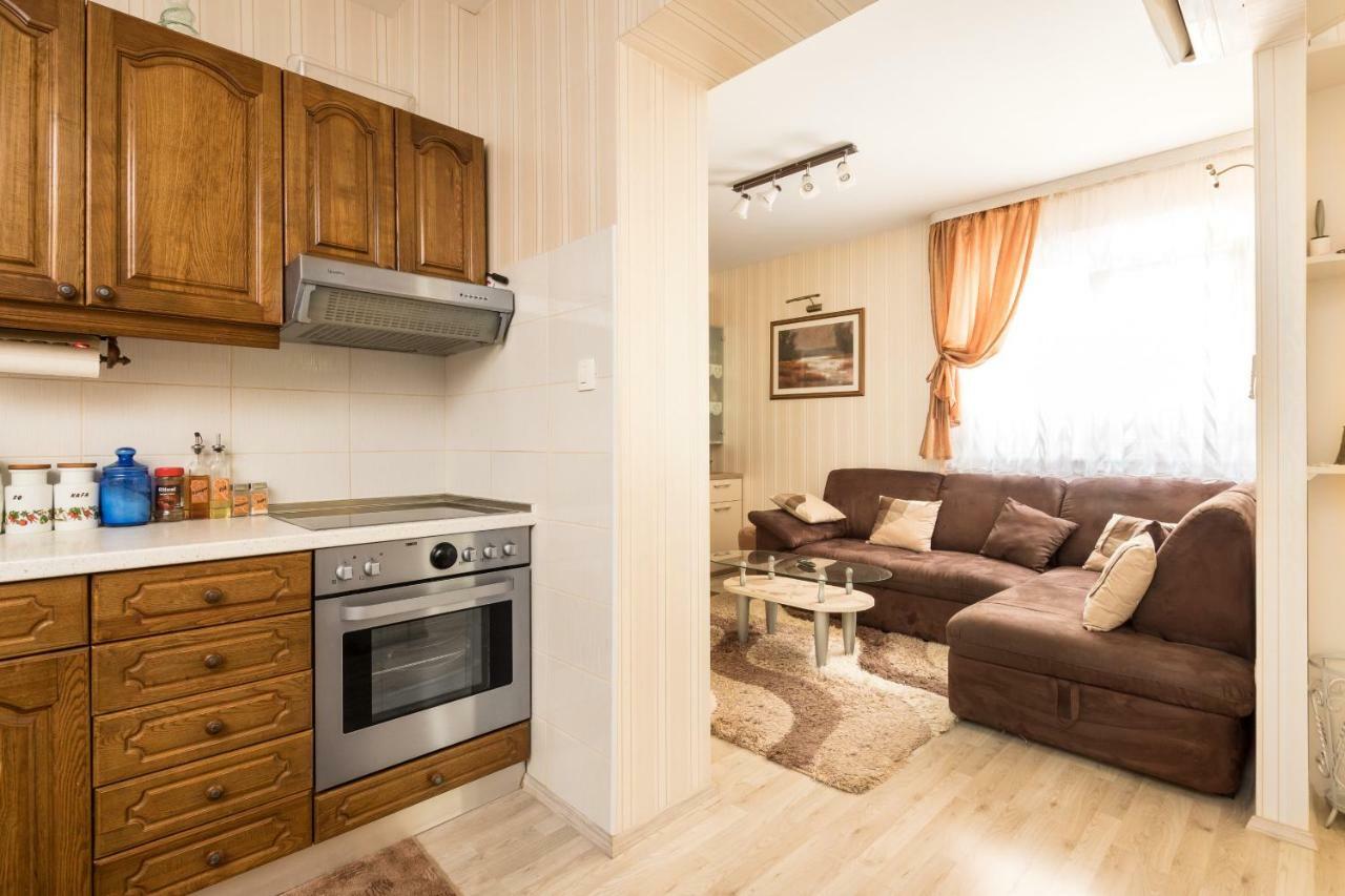 Kaštela Apartments Ivan מראה חיצוני תמונה